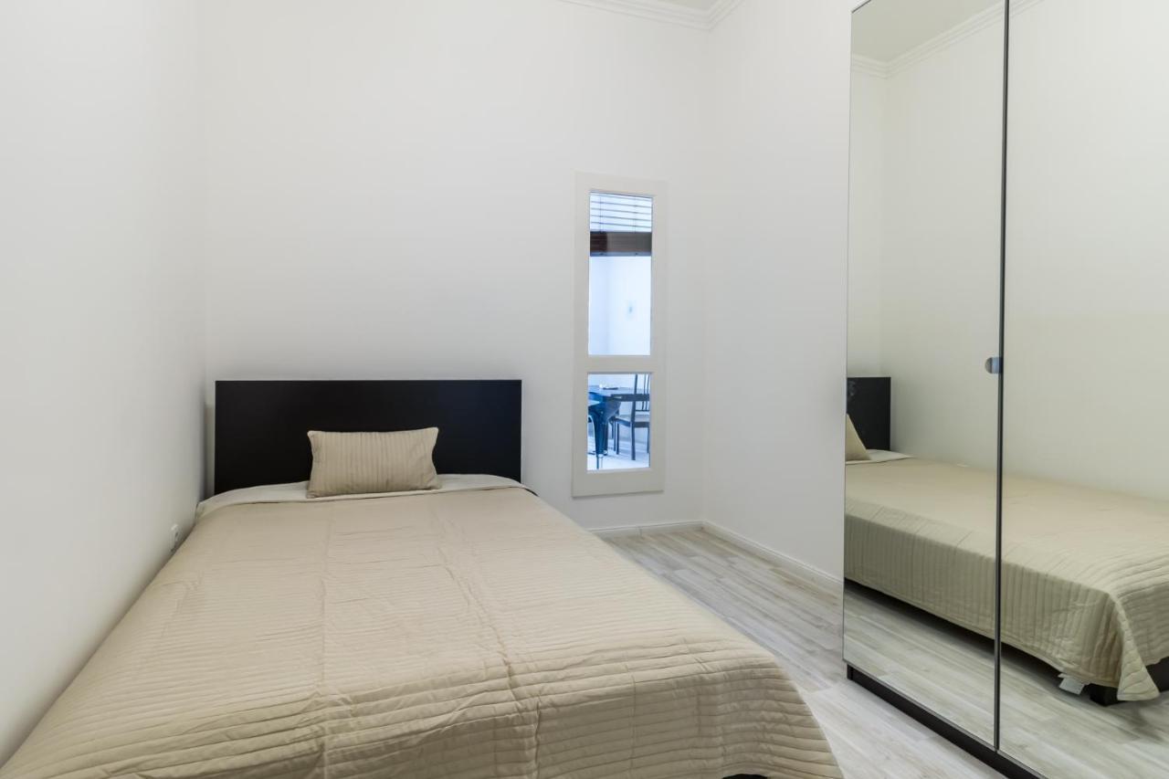 Spacious Riverside Residency - Magnificent View Budapest Eksteriør bilde