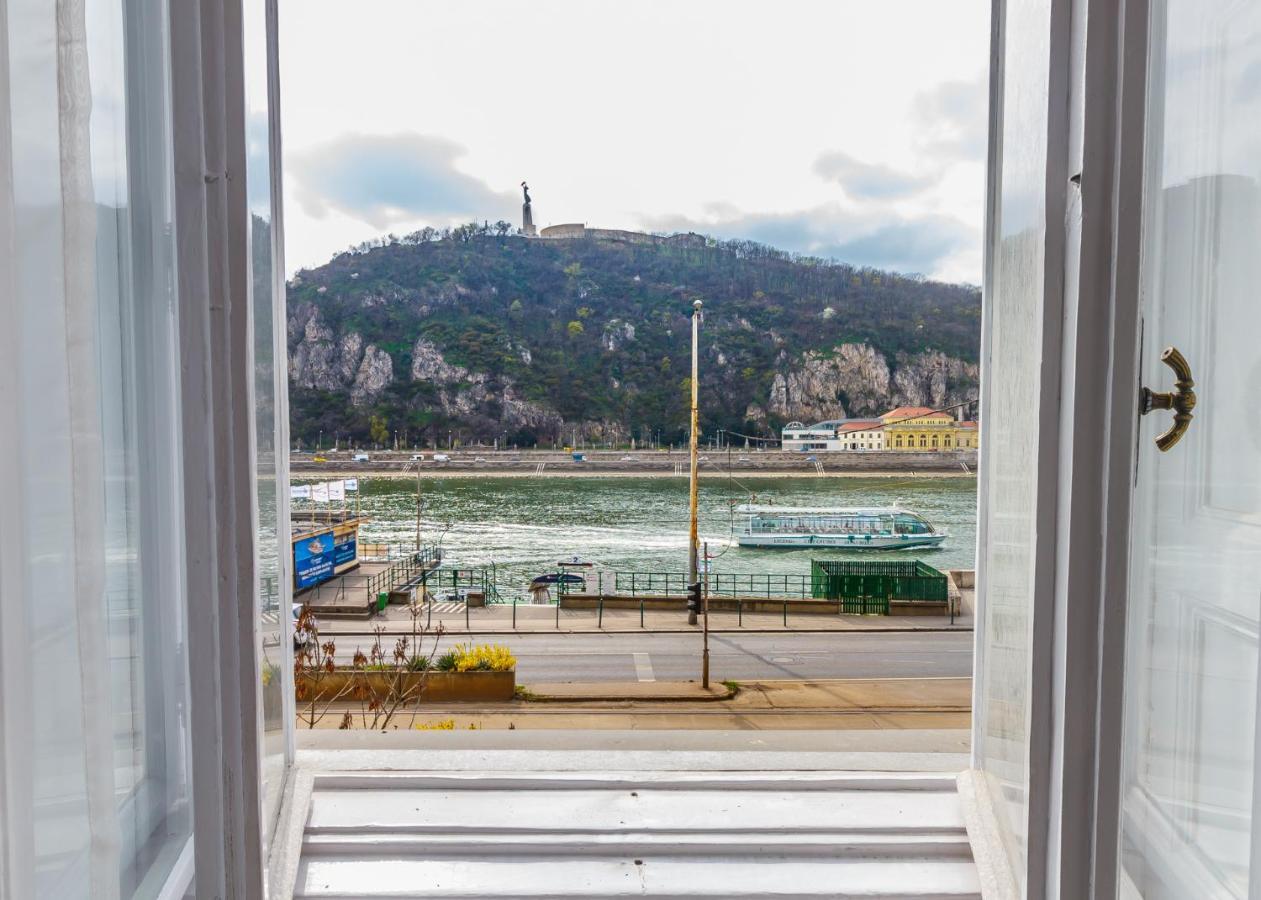 Spacious Riverside Residency - Magnificent View Budapest Eksteriør bilde